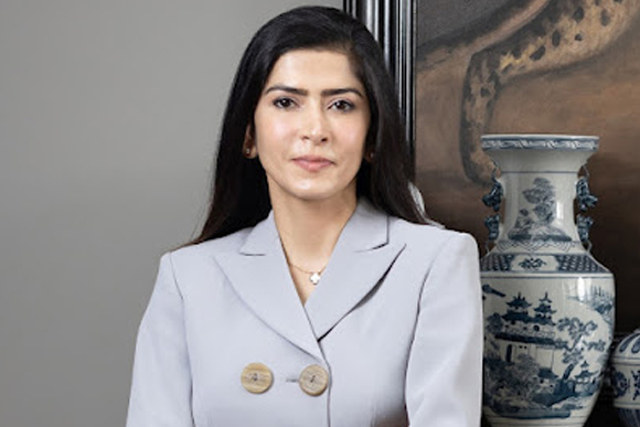 Aparna Kaushik – The Woman Behind India’s Most Breathtaking Luxury Homes (Architect & Designer, 249k Followers)